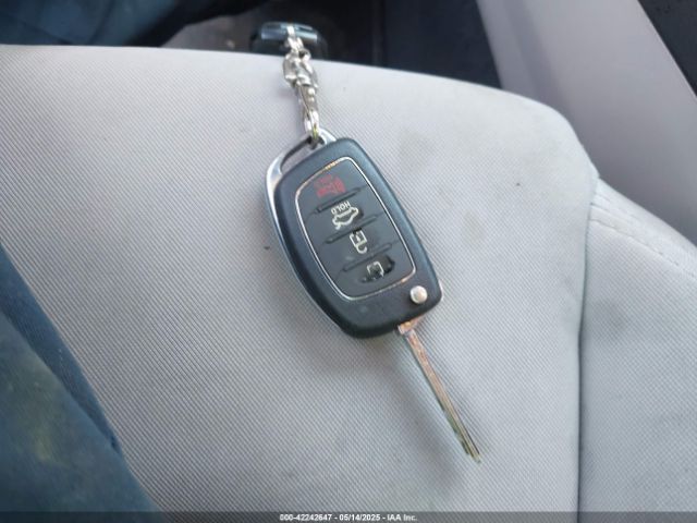 5NPE24AF8FH186215 Hyundai SONATA SE