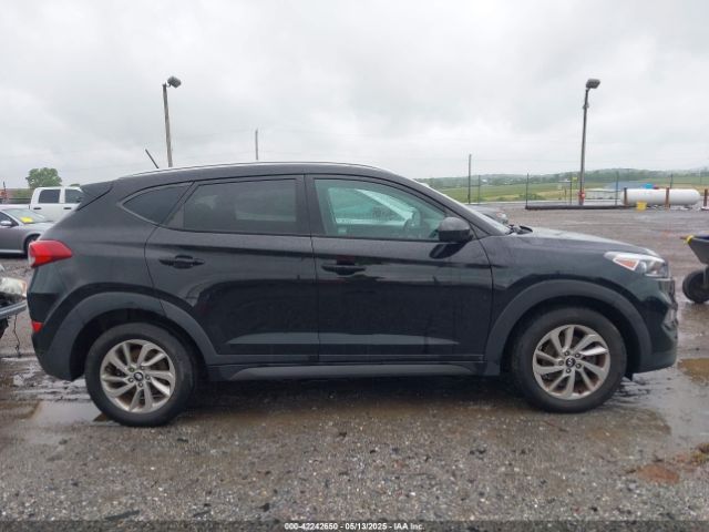 KM8J3CA43GU074395 Hyundai TUCSON SE