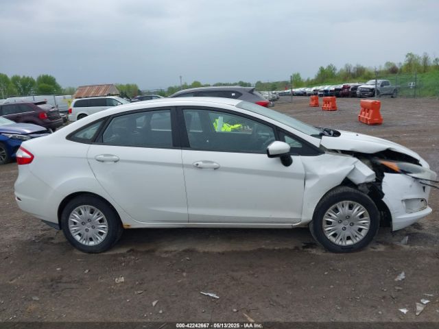 3FADP4AJ2FM189449 Ford FIESTA S