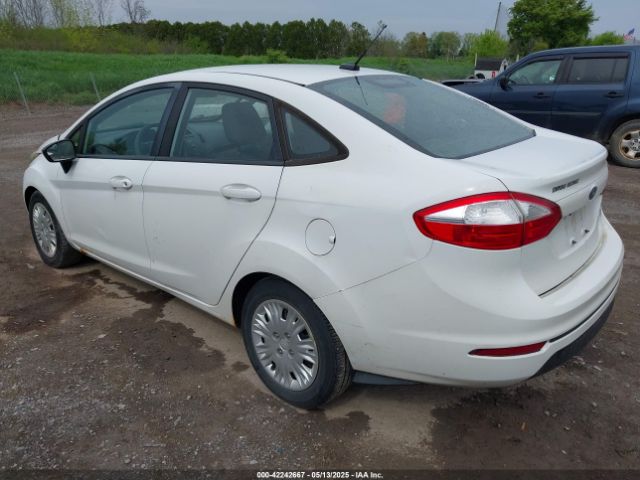 3FADP4AJ2FM189449 Ford FIESTA S