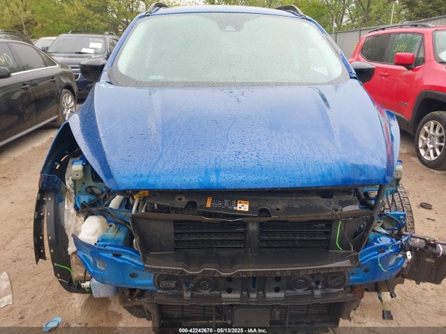 1FMCU9GD0JUA55987 Ford ESCAPE SE