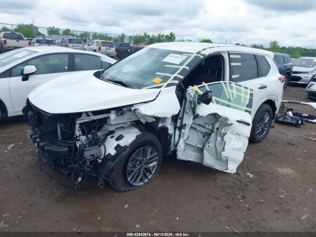 5N1BT3AB8PC850965 Nissan Rogue S Intelligent Awd