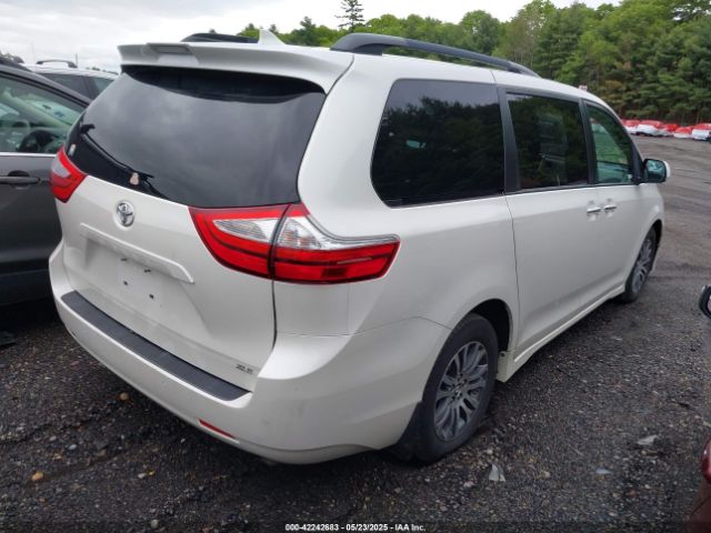 2018 TOYOTA SIENNA 5TDYZ3DC9JS921422 Photo 3