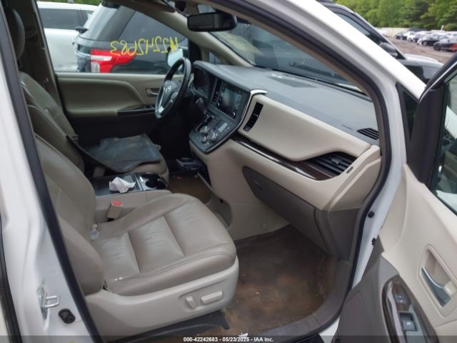 2018 TOYOTA SIENNA 5TDYZ3DC9JS921422 Photo 4