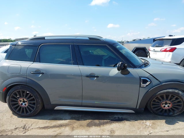 Mini Countryman Cooper S 2020 WMZYW7C05L3M07661 Image 13