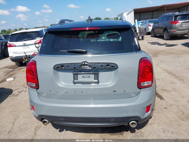 Mini Countryman Cooper S 2020 WMZYW7C05L3M07661 Image 16
