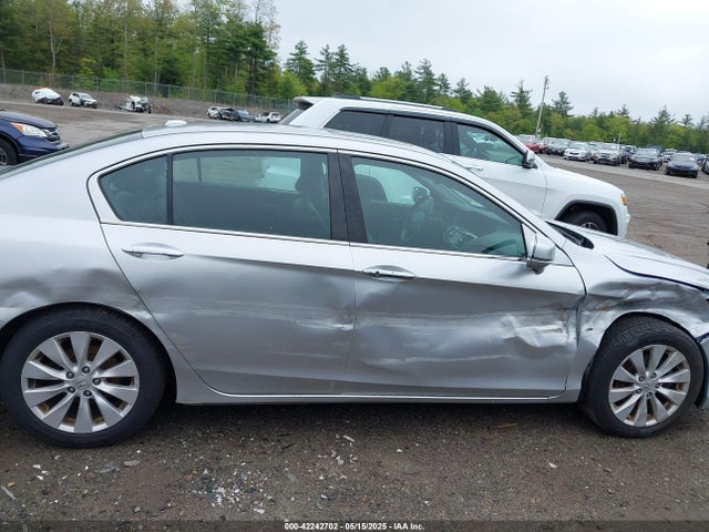 Honda k24w1 2014 1HGCR2F8XEA303088 Image 13