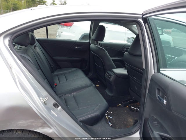 Honda k24w1 2014 1HGCR2F8XEA303088 Image 8