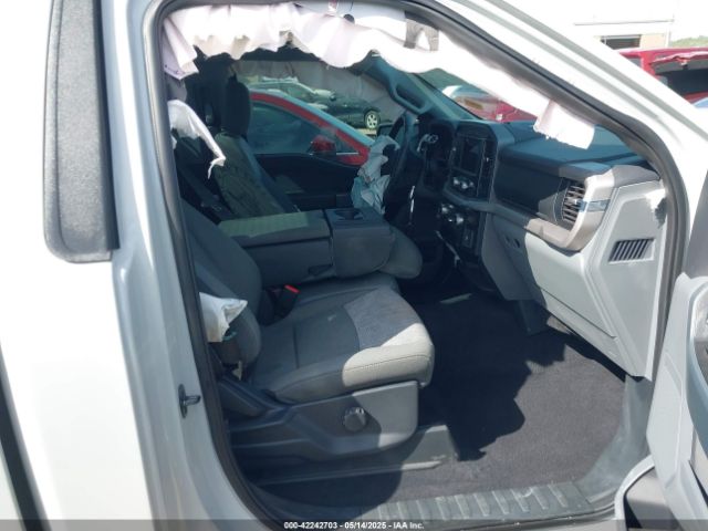 2023 FORD F-150 1FTMF1C53PKF34184 Photo 4