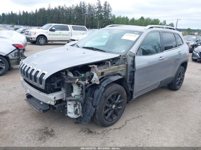 1C4PJLCS1EW105984 Jeep Cherokee Latitude