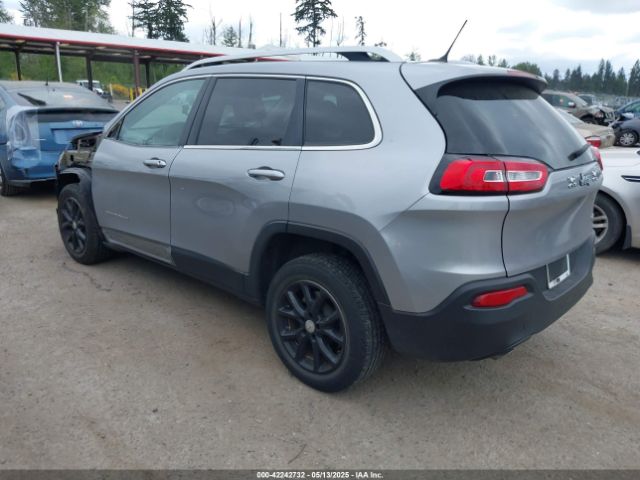 1C4PJLCS1EW105984 Jeep Cherokee Latitude