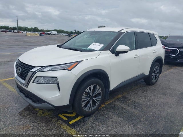 JN8BT3BA0PW005475 Nissan Rogue Sv Fwd