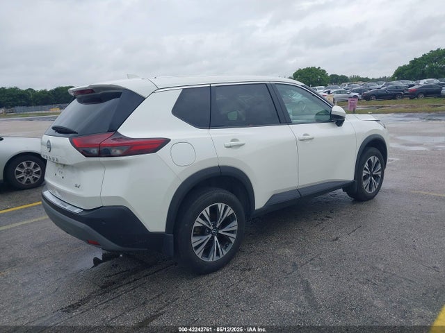 JN8BT3BA0PW005475 Nissan Rogue Sv Fwd