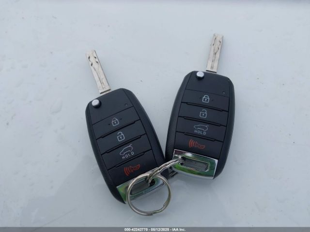 KNDJP3A52H7491976 KIA SOUL +