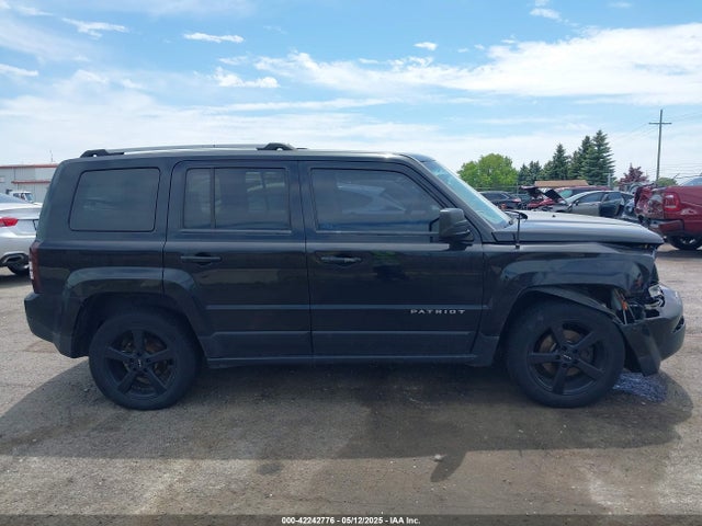 1C4NJRFB8GD580715 Jeep Patriot High Altitude Edition