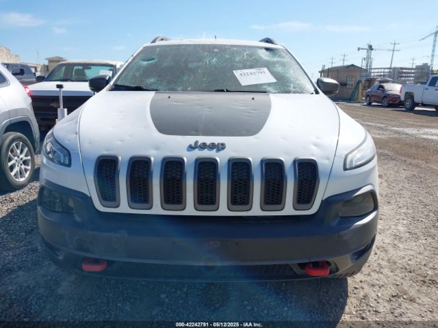 1C4PJMBS3HD227978 Jeep Cherokee Trailhawk L Plus 4x4