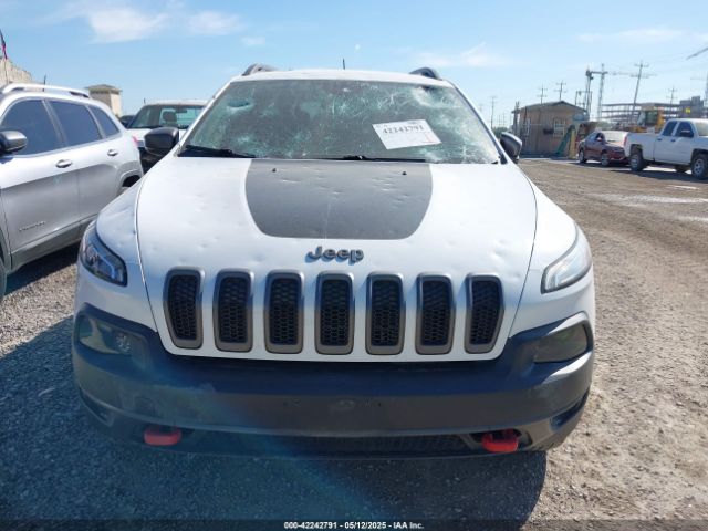 1C4PJMBS3HD227978 Jeep Cherokee Trailhawk L Plus 4x4