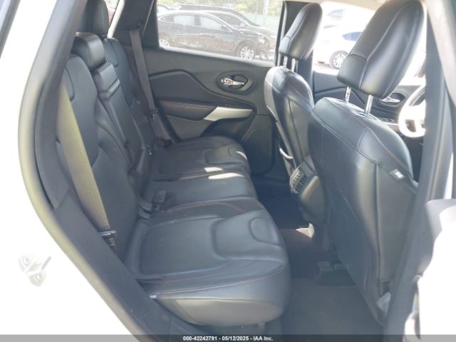 1C4PJMBS3HD227978 Jeep Cherokee Trailhawk L Plus 4x4