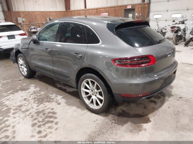 2015 PORSCHE MACAN WP1AB2A55FLB72230 Photo 2