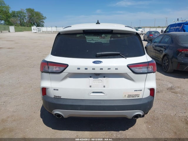 1FMCU9G65NUA61050 Ford ESCAPE SE