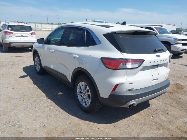 1FMCU9G65NUA61050 Ford ESCAPE SE