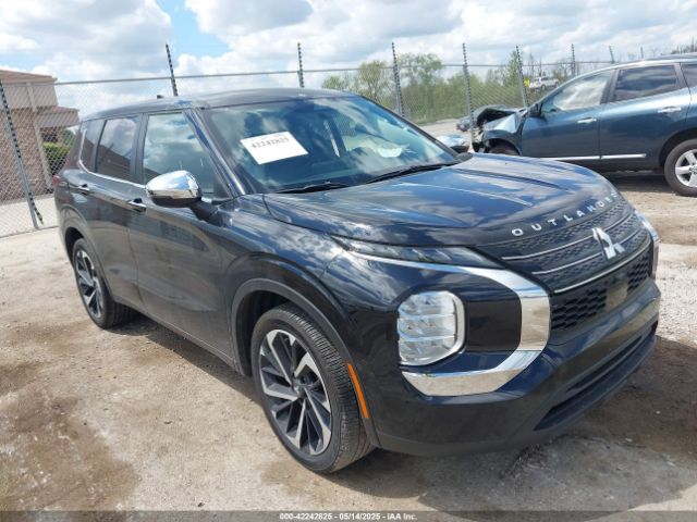 2022 MITSUBISHI OUTLANDER JA4J3TA83NZ063656 Photo 0