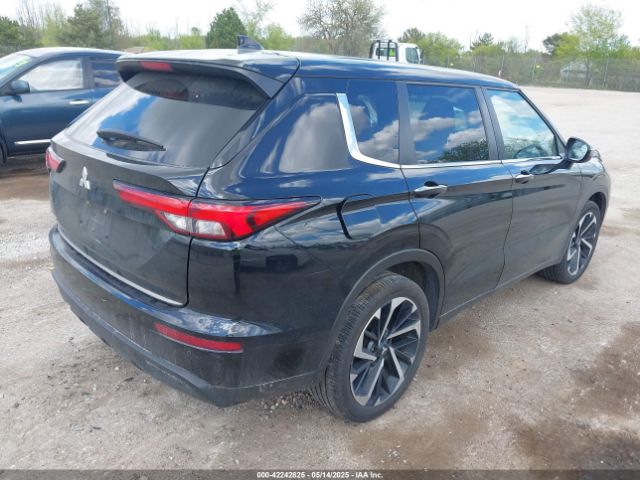 2022 MITSUBISHI OUTLANDER JA4J3TA83NZ063656 Photo 3