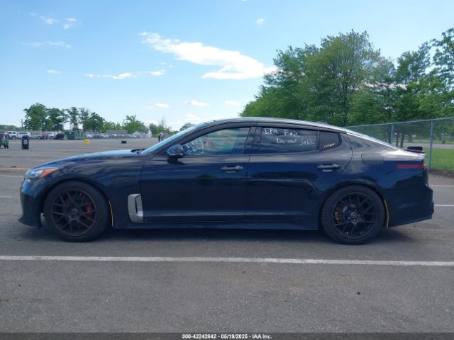 KNAE25LAXJ6014856 KIA Stinger Premium