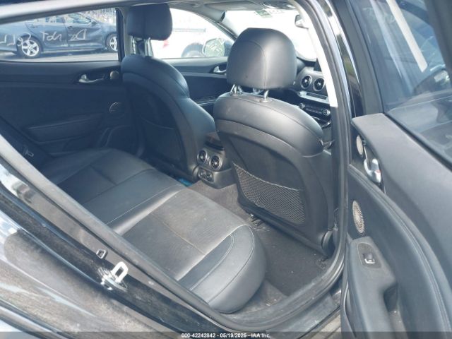 KNAE25LAXJ6014856 KIA Stinger Premium