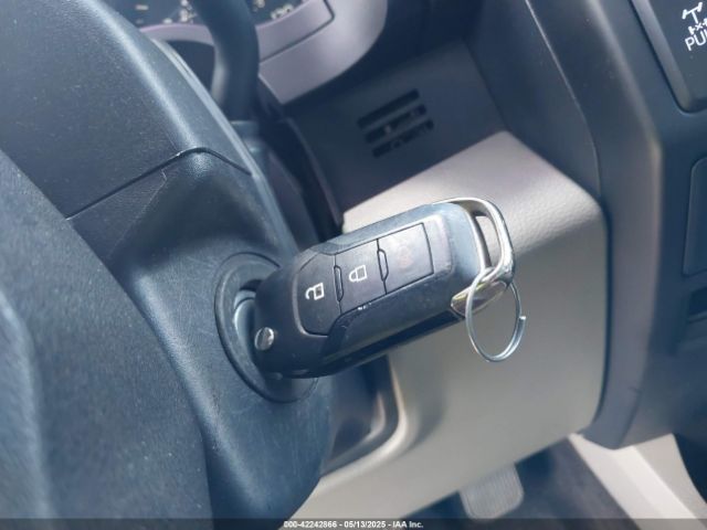 1FTEW1EF3HFB49325 Ford F-150 Xl