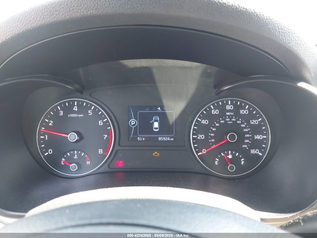 5XXGT4L33JG179458 KIA Optima Lx