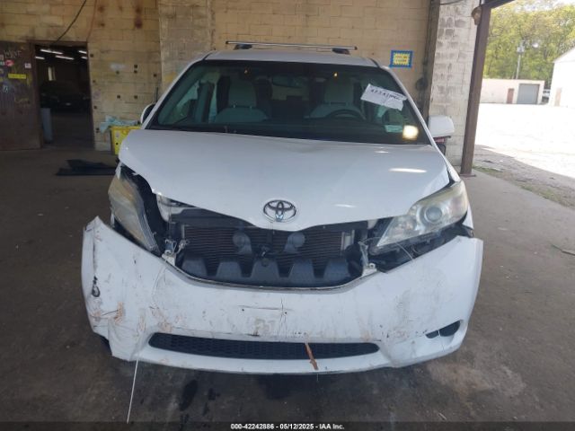 5TDKK3DC8FS565580 Toyota Sienna Le 8 Passenger