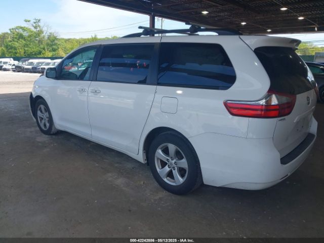 5TDKK3DC8FS565580 Toyota Sienna Le 8 Passenger