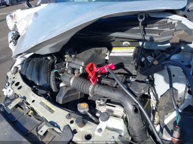 3N1CE2CP4HL354852 Nissan 2017