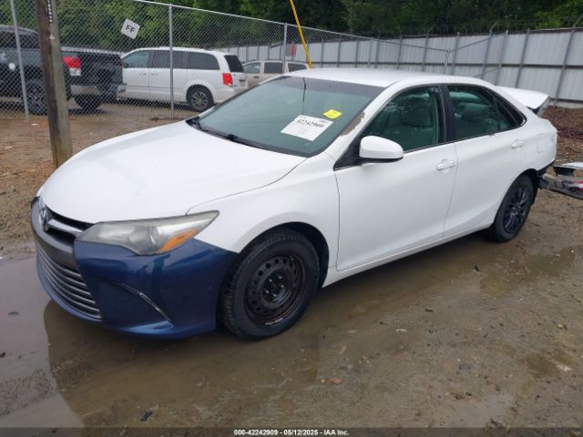 4T1BF1FK3FU039457 Toyota CAMRY LE