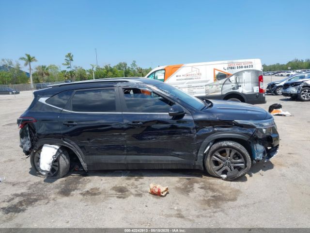 KNDEU2AA4P7371547 KIA SELTOS S