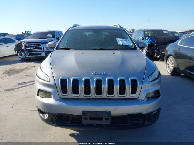1C4PJLCBXGW258155 Jeep Cherokee Latitude
