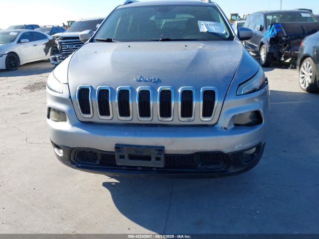 1C4PJLCBXGW258155 Jeep Cherokee Latitude