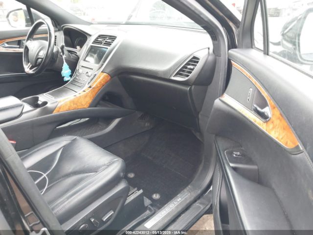 2LMPJ8LR8HBL51883 Lincoln Mkx Reserve
