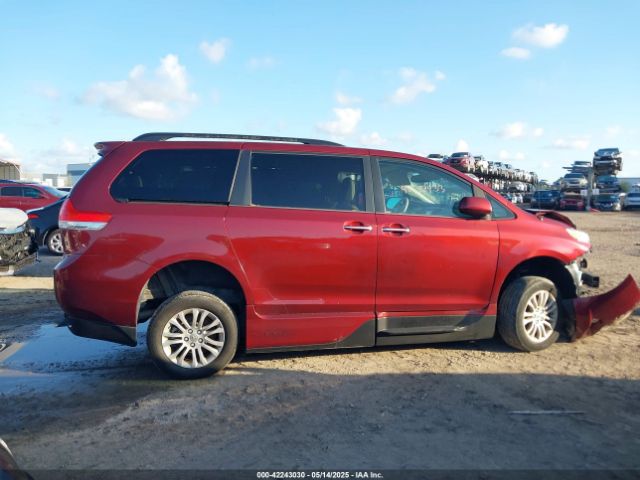 5TDYK3DCXES473671 Toyota Sienna Xle V6 8 Passenger