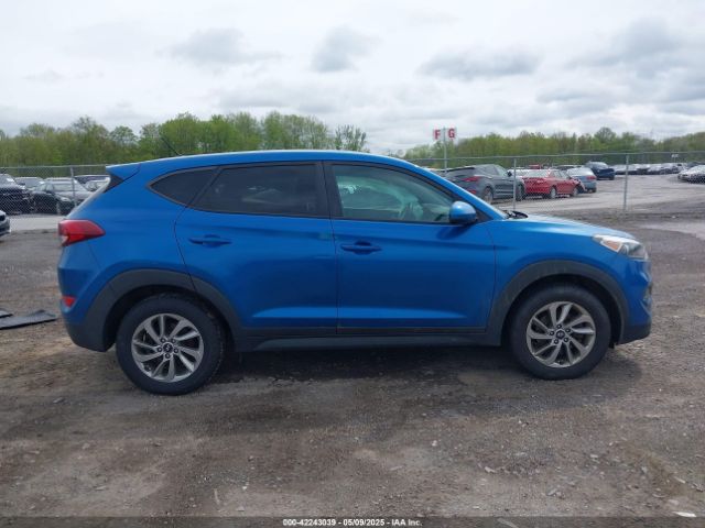 KM8J2CA4XJU776370 Hyundai TUCSON SE