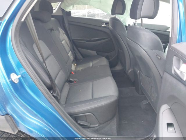 KM8J2CA4XJU776370 Hyundai TUCSON SE
