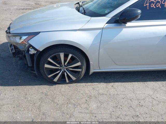 1N4BL4CW8LC137493 Nissan Altima Sr Intelligent Awd