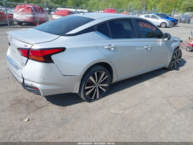 1N4BL4CW8LC137493 Nissan Altima Sr Intelligent Awd