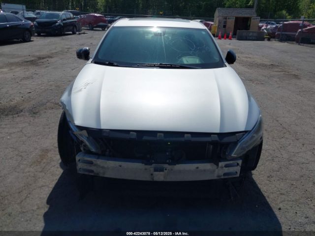 1N4BL4CW8LC137493 Nissan Altima Sr Intelligent Awd