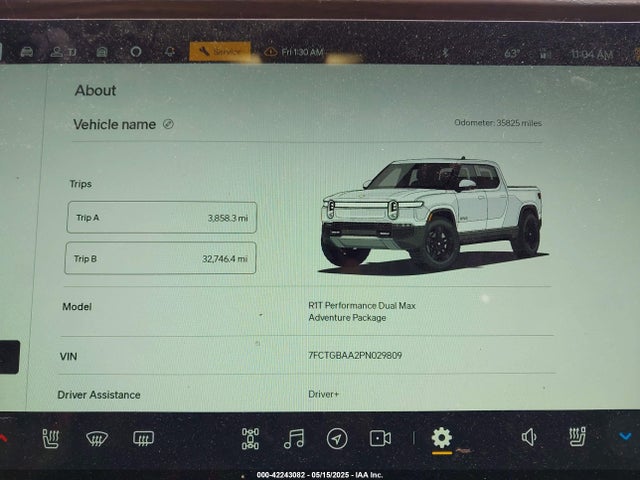 Rivian r1t 2023 7FCTGBAA2PN029809 Image 7