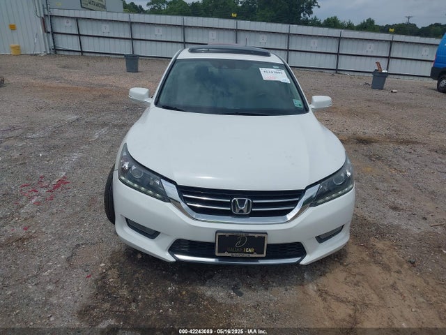 Honda j35y1 2014 1HGCR3F81EA014333 Image 13
