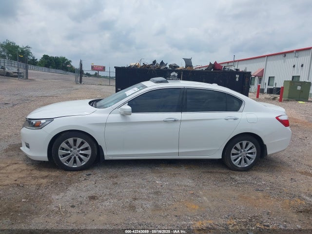 Honda j35y1 2014 1HGCR3F81EA014333 Image 15