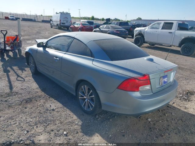 2011 VOLVO C70 YV1672MC6BJ117207 Photo 2