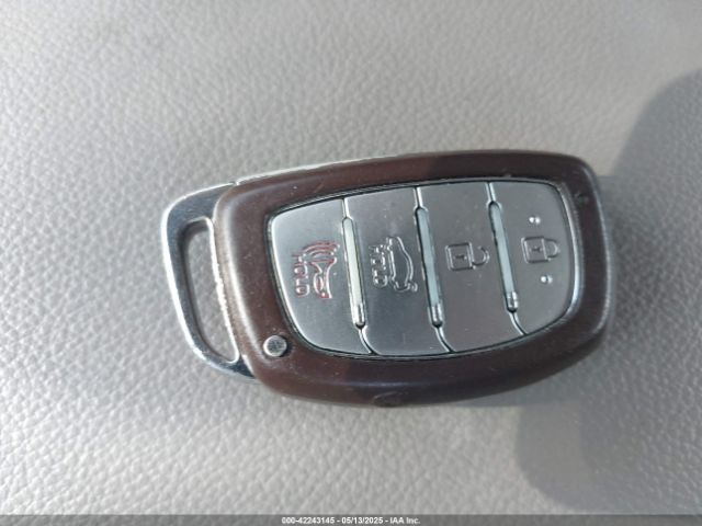 5NPD84LF2HH087495 Hyundai Elantra